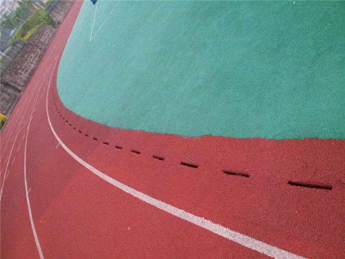 長壽某某學校跑道